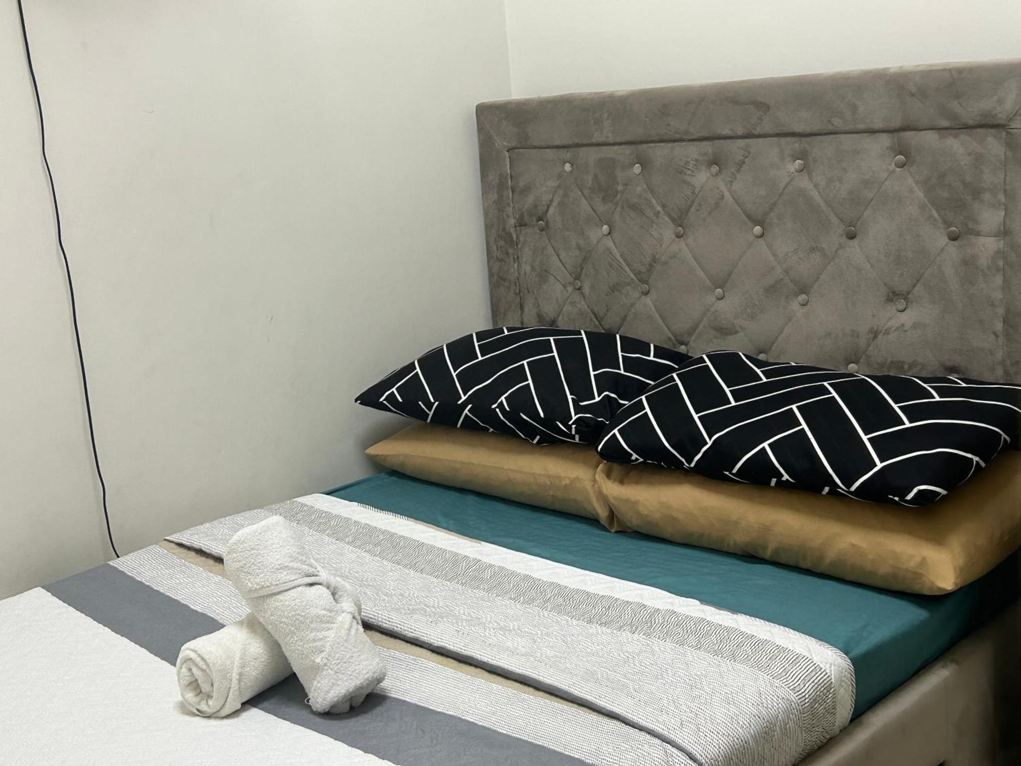 2Br Coast Residences マニラ市 エクステリア 写真